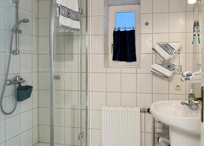 Wiesengrund 5 Appartamento Prerow